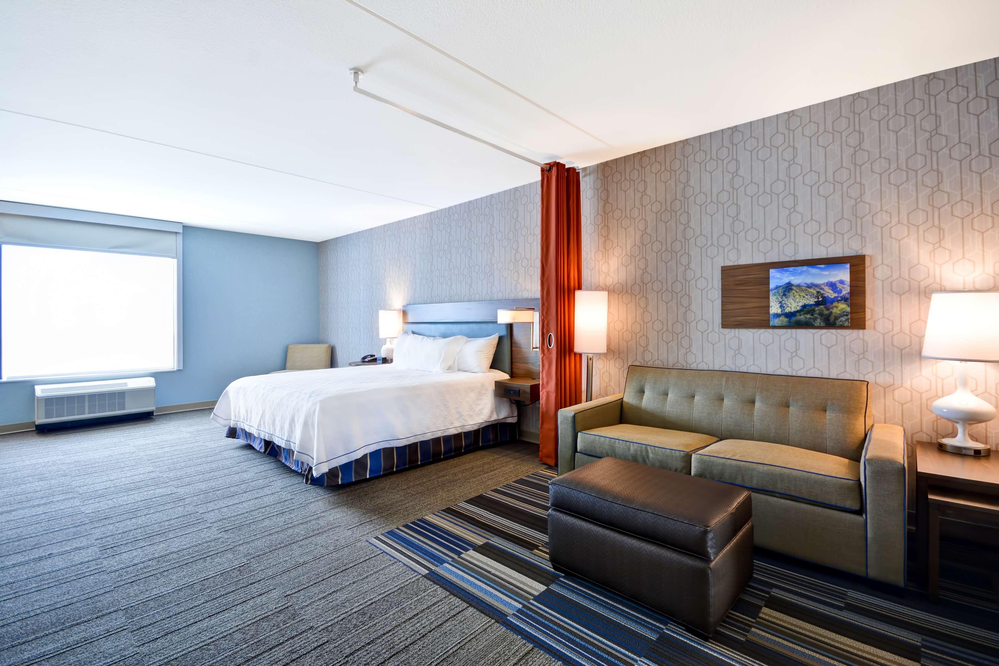 Hotel Home2 By Hilton